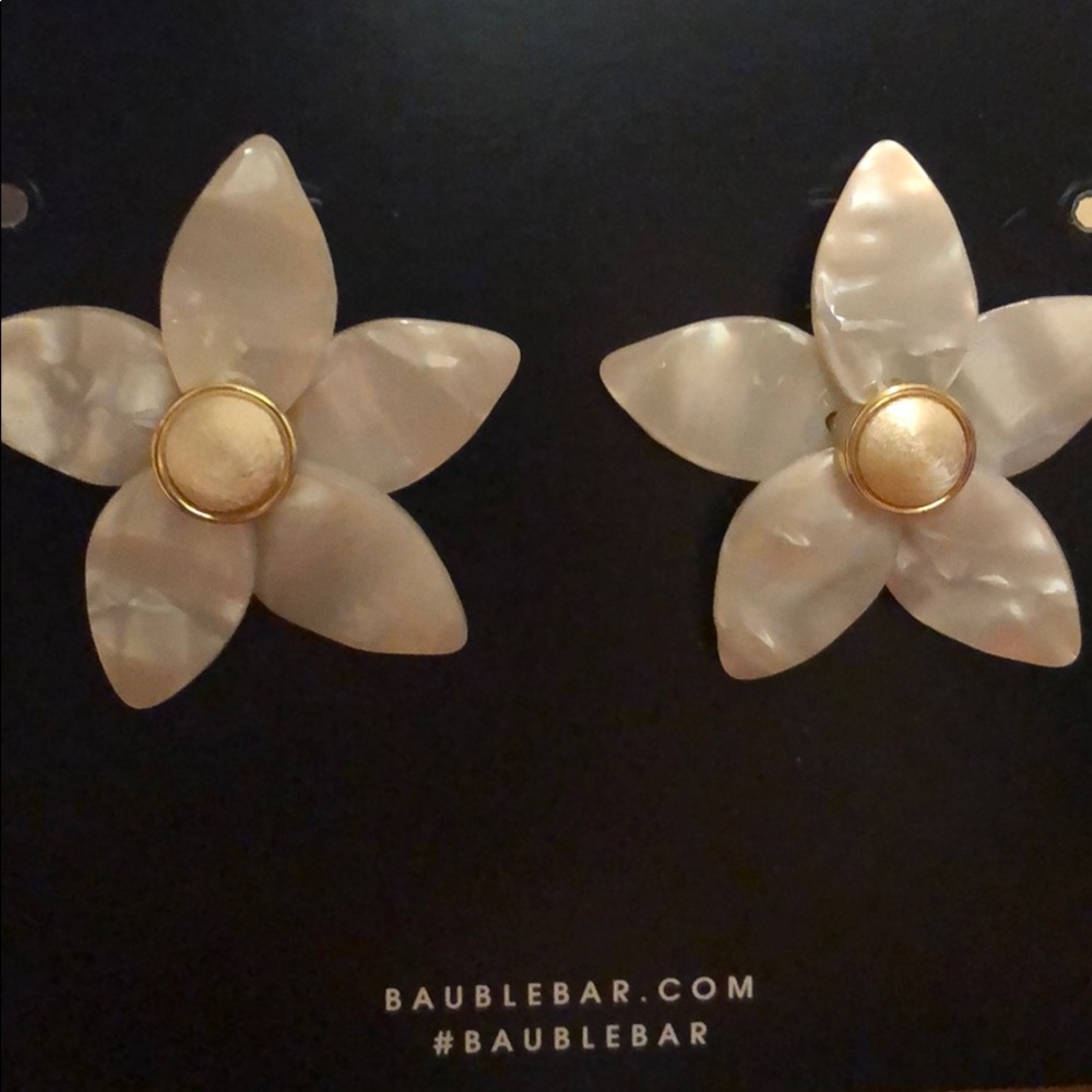 Baublebar Flower earrings